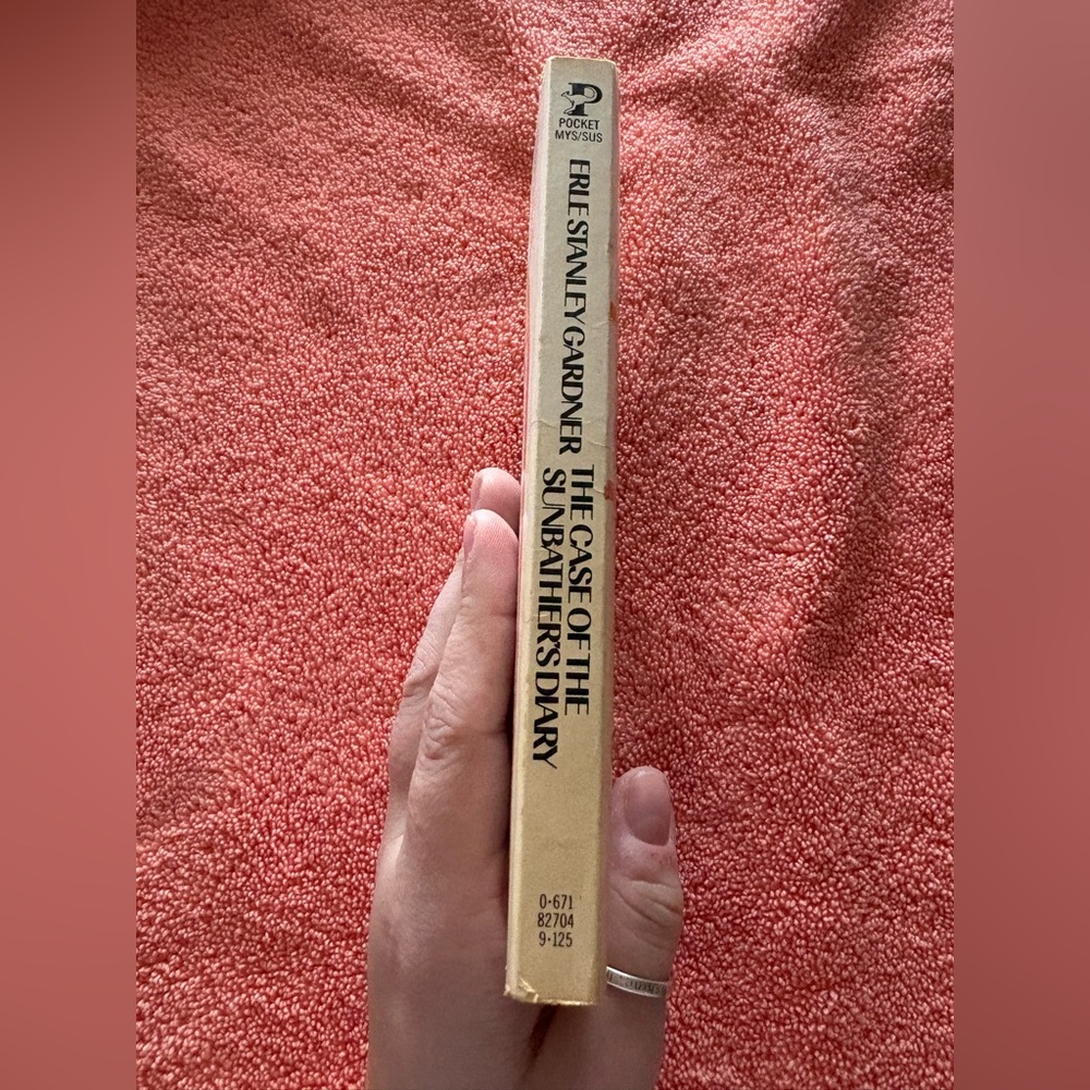 The Case of the Sunbather’s Diary Erle Stanley Gardner PB 1963 - Picture 3 of 7